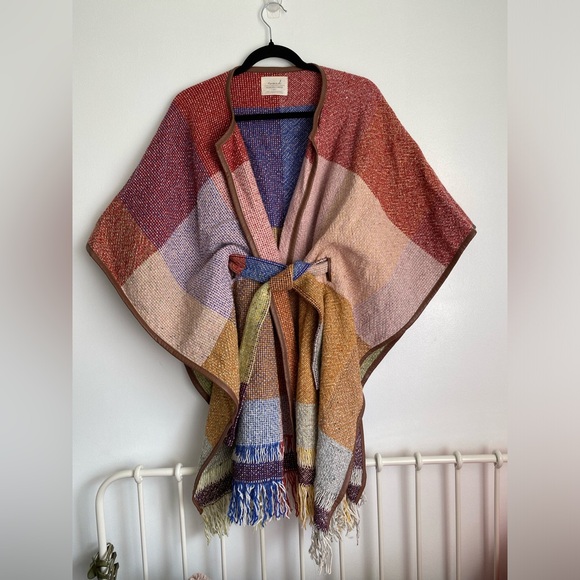 Anthropologie Nomad Morgan Carper Poncho - Picture 1 of 4